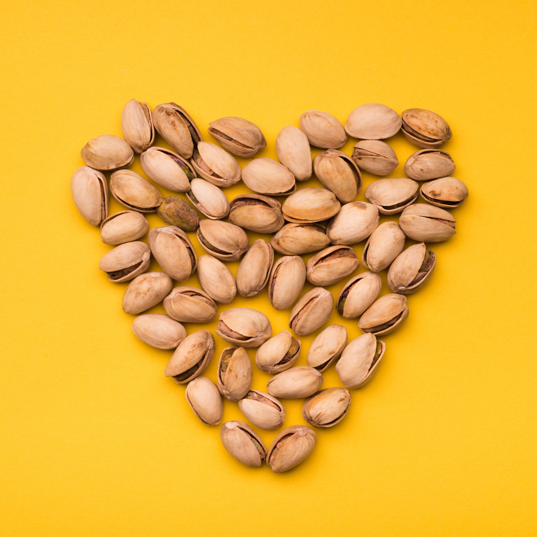 🌿 Top 10 Benefits of Eating Pistachios Daily